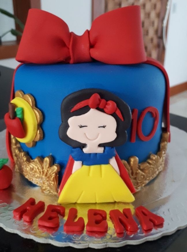 bolo branca de neve pasta americana