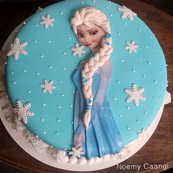 bolo da frozen com pasta americana