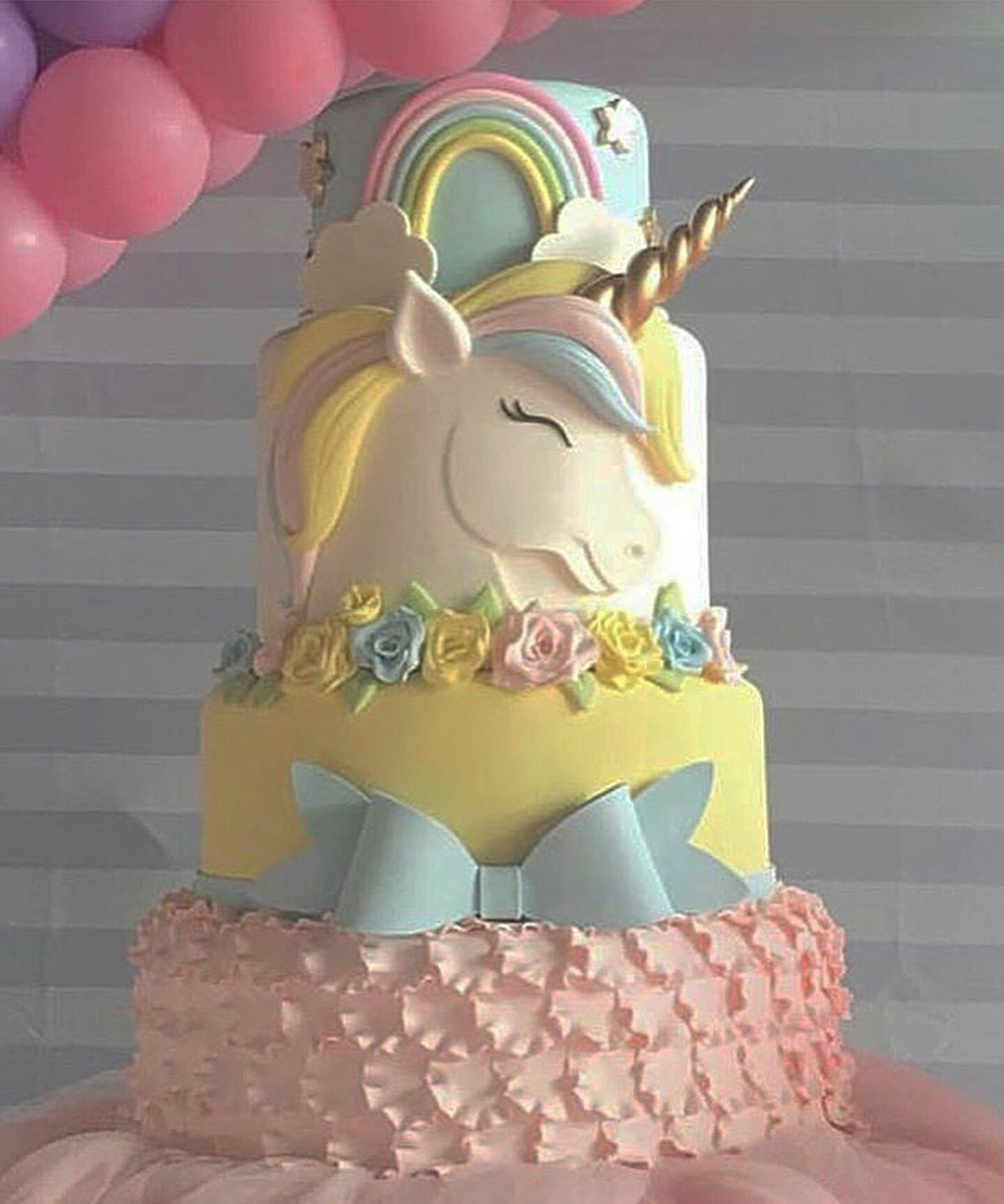 Bolo de Unicórnio: 130 dicas coloridas, delicadas e especiais