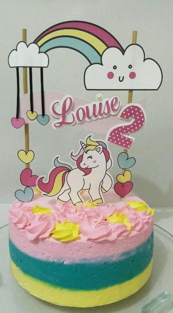 bolo unicornio com topper