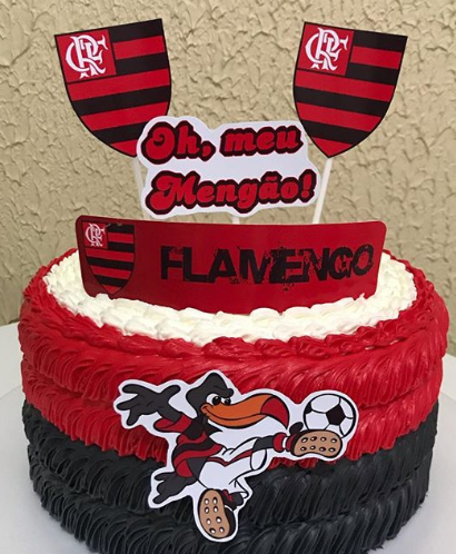 bolo do flamengo chantilly redondo