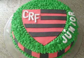 bolo do flamengo chantilly redondo