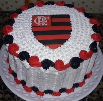 bolo do flamengo redondo