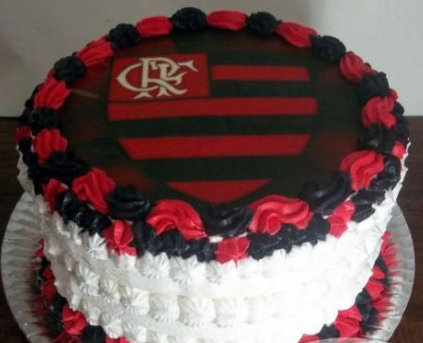 bolo do flamengo redondo