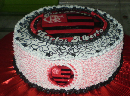 bolo do flamengo redondo