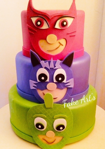 bolo pj masks fake