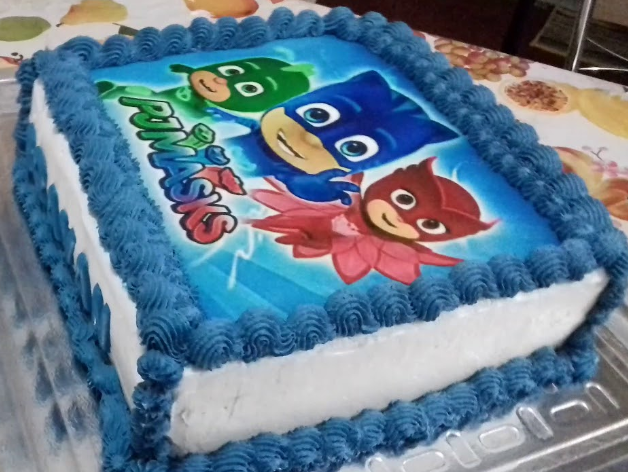 bolo pj masks chantilly