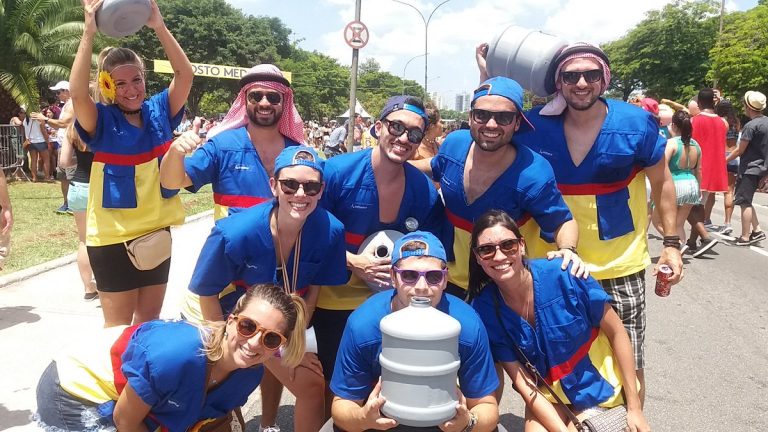Fantasia em Grupo: 120 dicas para se divertir e se inspirar!