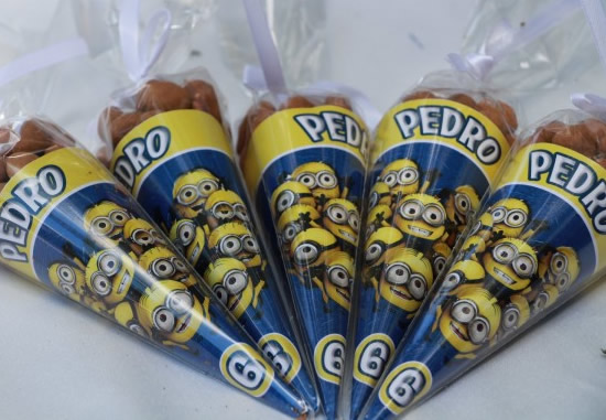 Lembrancinha dos Minions Simples