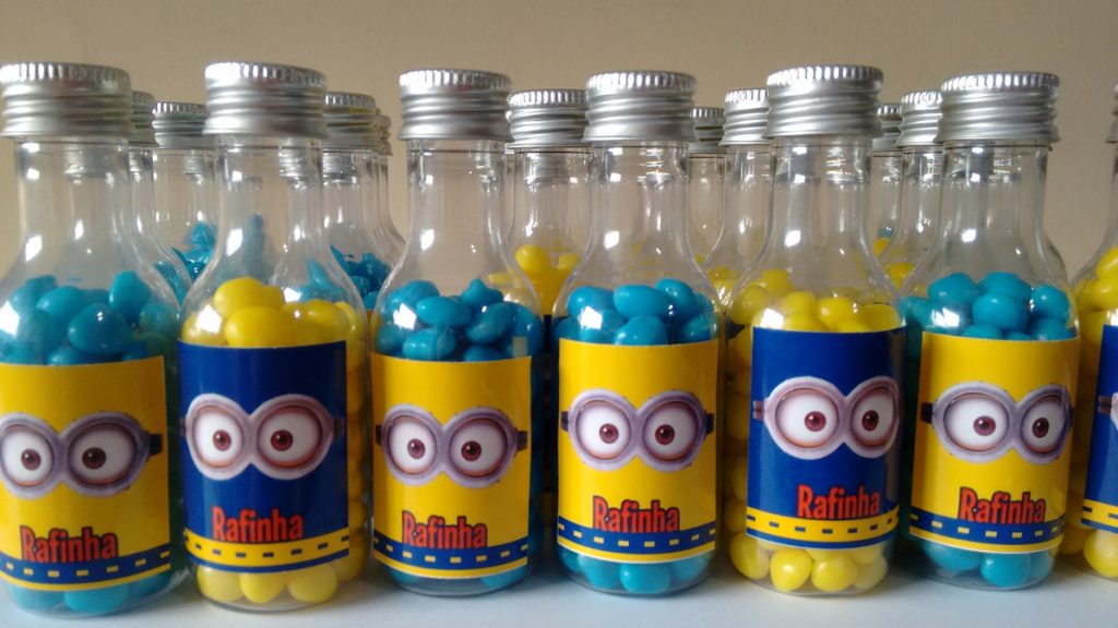 Lembrancinha dos Minions Simples