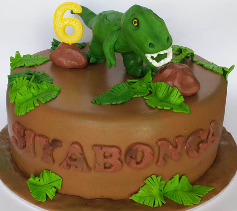 Bolo de dinossauro rex