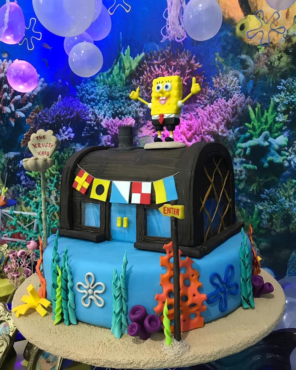 bolo do bob esponja fake