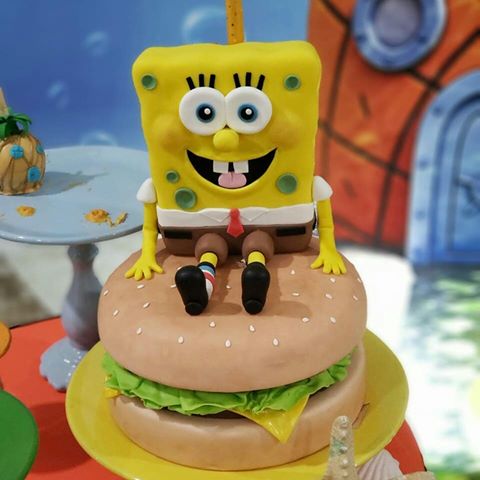 bolo do bob esponja fake