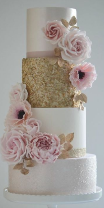 15 year old pink and gold cake