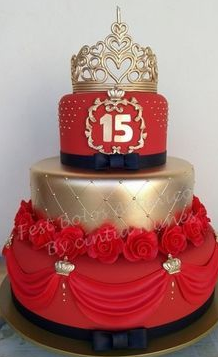 Bolo de 15 anos vermelho