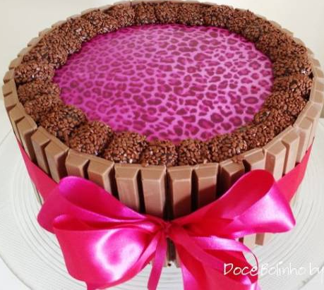 Bolo de oncinha rosa