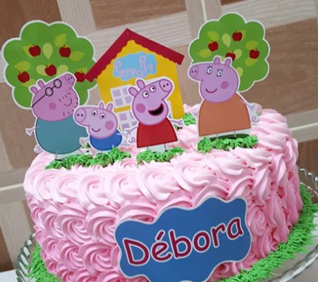 bolo da peppa pig de chantilly