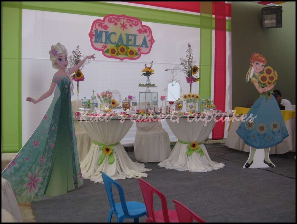 festa frozen fever