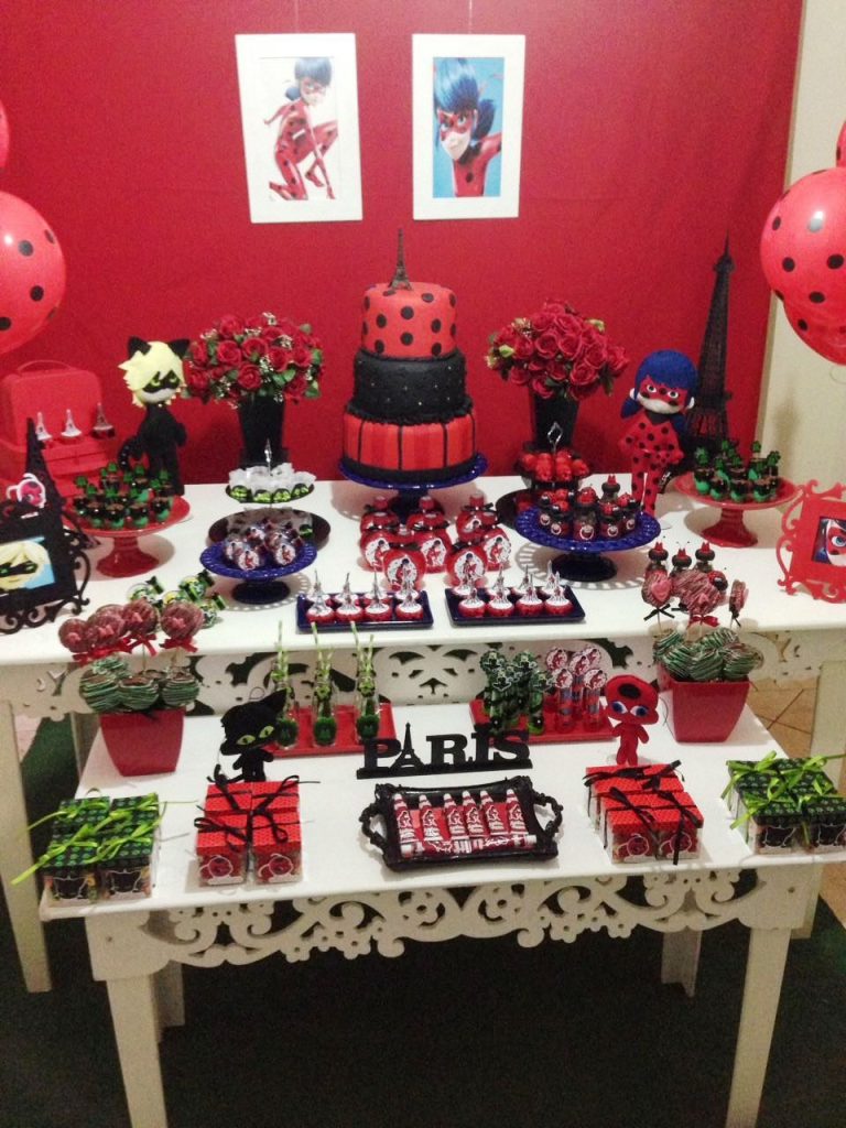 mesa de doces festa ladybug