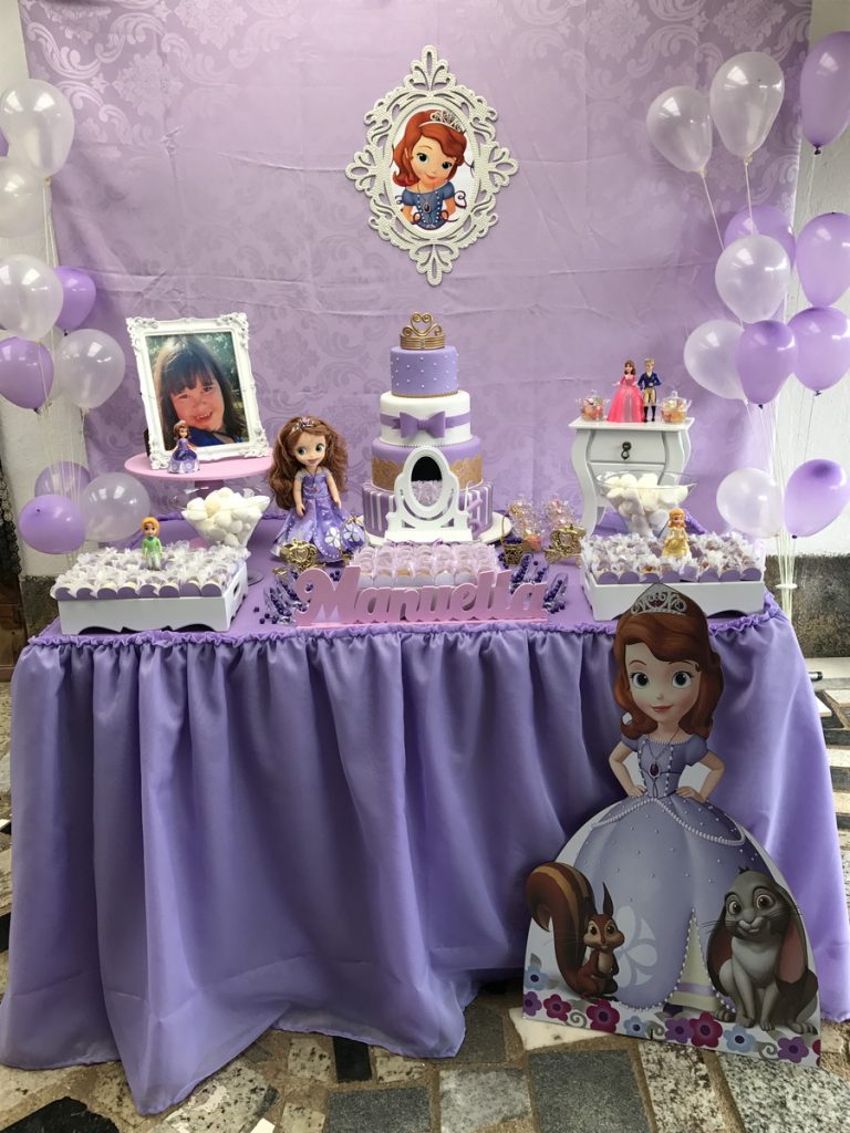 Fotos De Decoração De Aniversario Da Princesa Sofia Simples