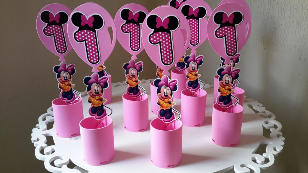 embrancinhas da minnie rosa fácil de fazer