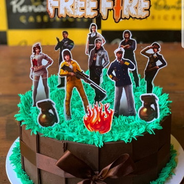 13 Receitas de Bolo Free Fire Feminino e Maculino de Aniversário para  surpreender os fans