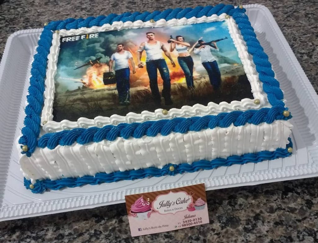 square free fire cake