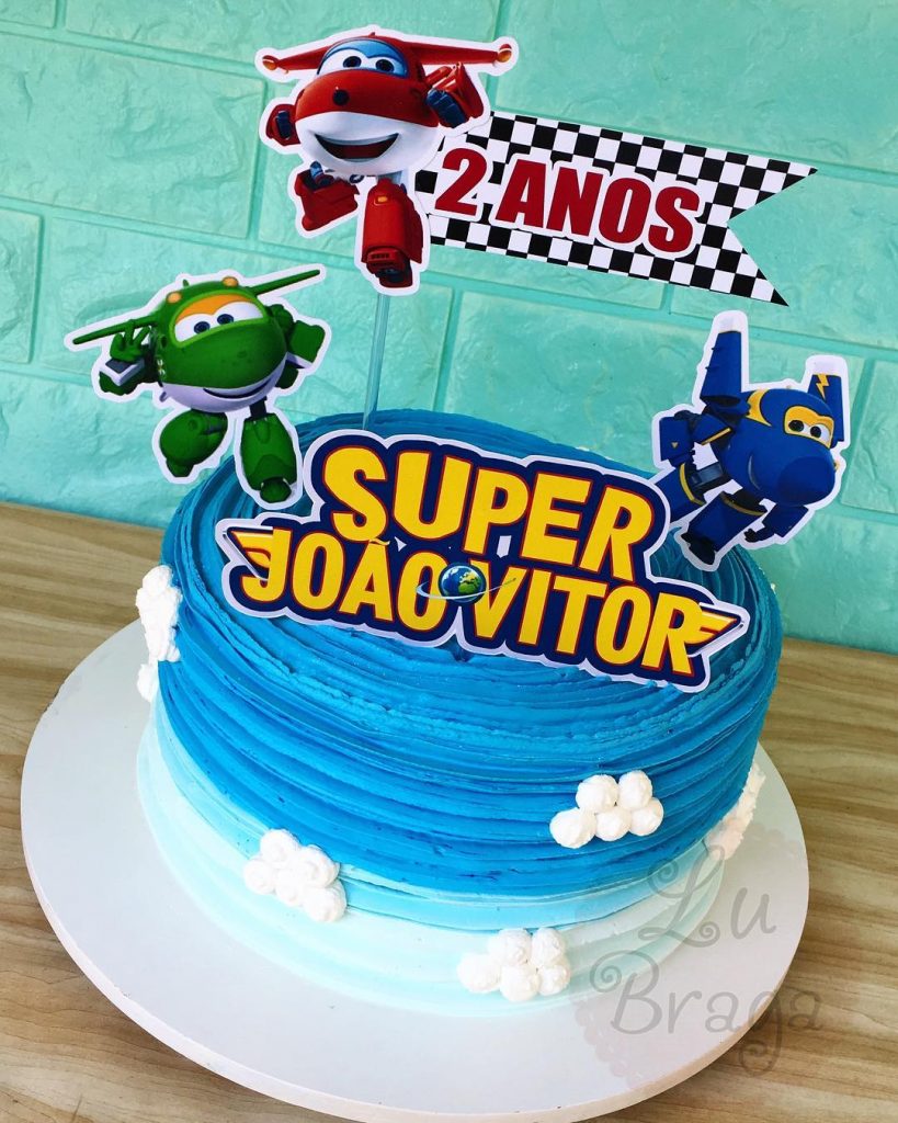 bolo super wings chantininho