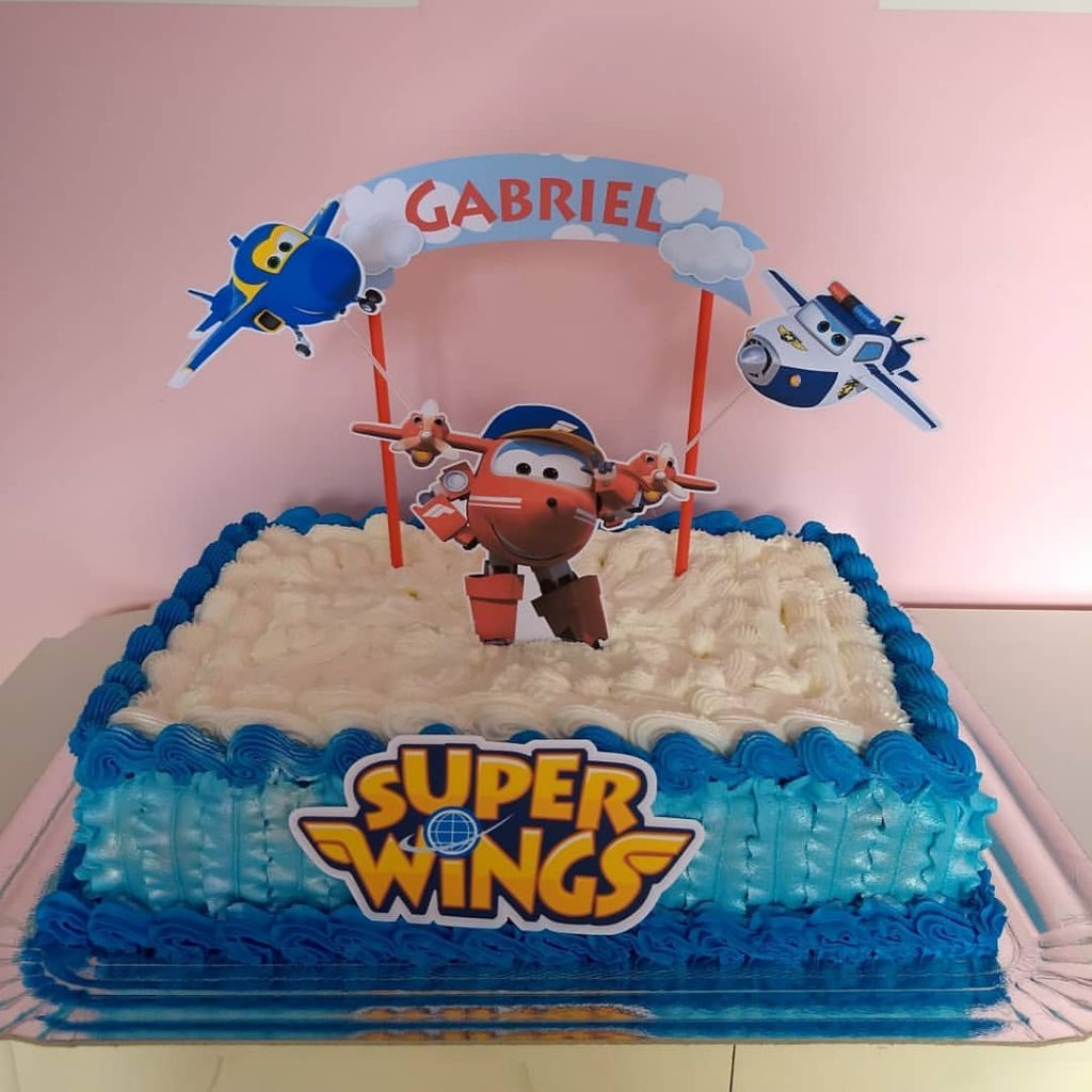 bolo super wings chantininho