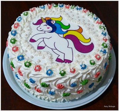 bolo unicornio chantilly redondo