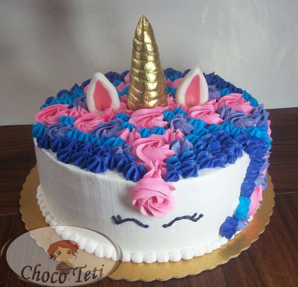 bolo unicornio chantilly redondo