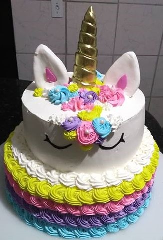 bolo unicornio chantilly dois andares