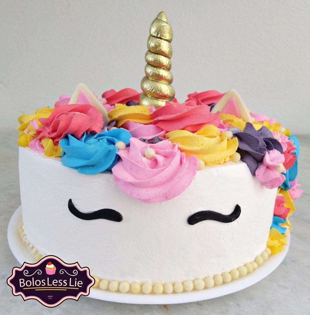 Featured image of post Redondo Bolo Unic rnio Chantilly Com Topper Confira a receita de bolo de pote com 2 recheios e coberturas diferentes