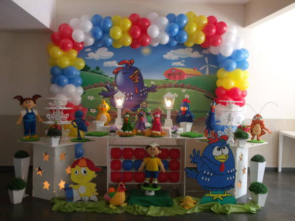 decoração de festa galinha pintadinha