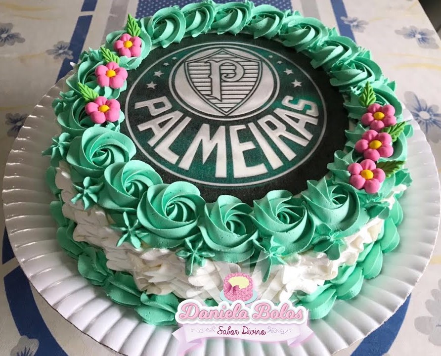 bolo do palmeiras com papel arroz