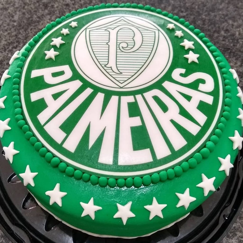 bolo do palmeiras com pasta americana