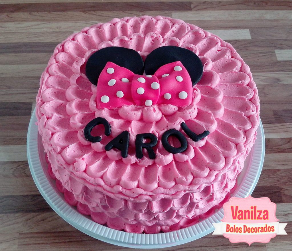 bolo Minnie rosa chantilly