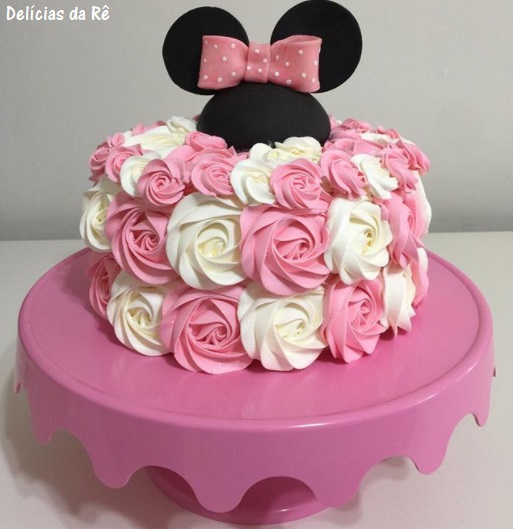 bolo Minnie rosa chantilly