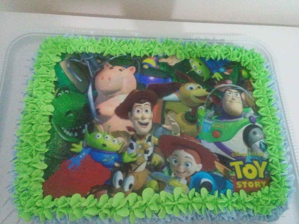 bolo toy story papel arroz