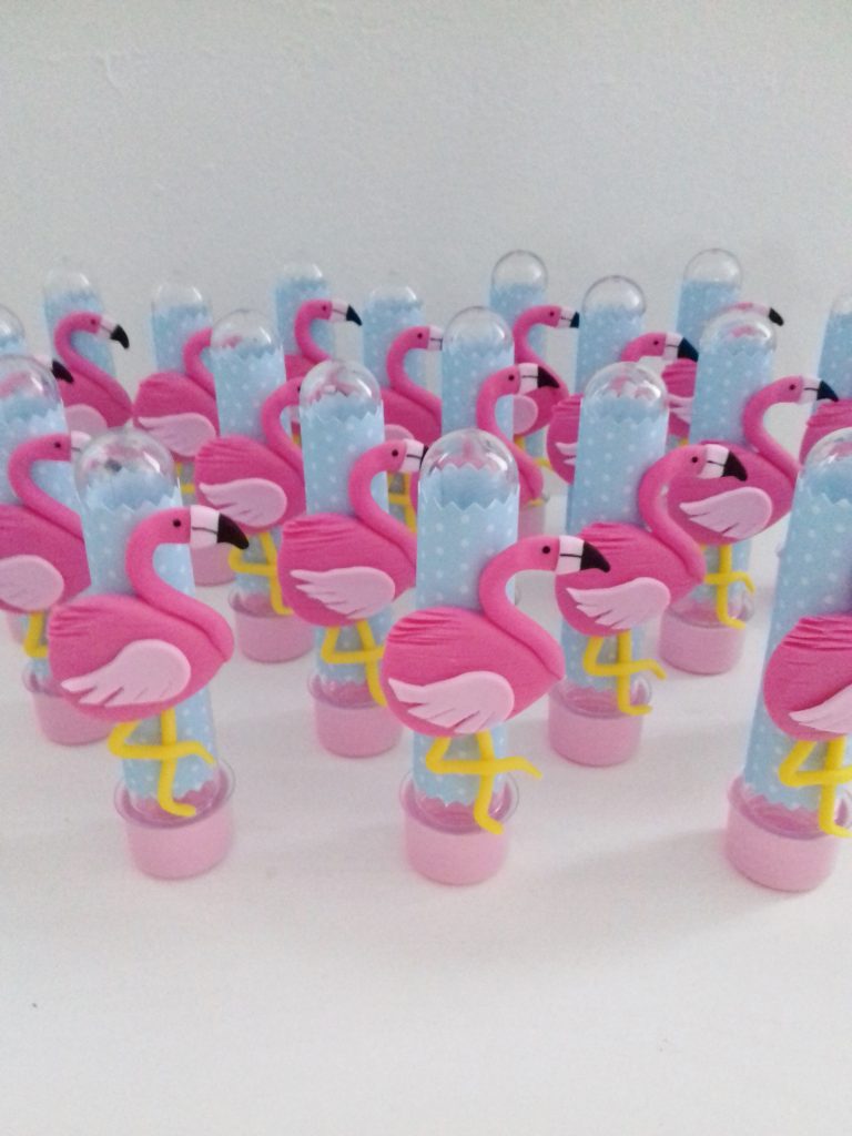 lembrancinha flamingo