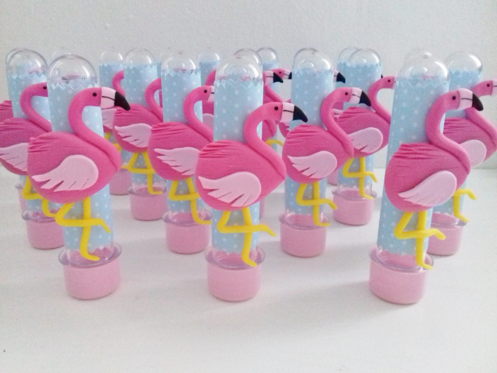 lembrancinha flamingo