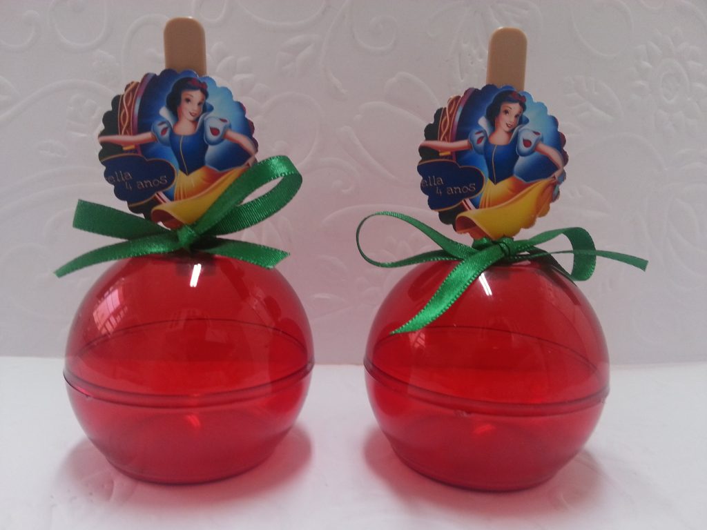 maçã para lembrancinha branca de neve