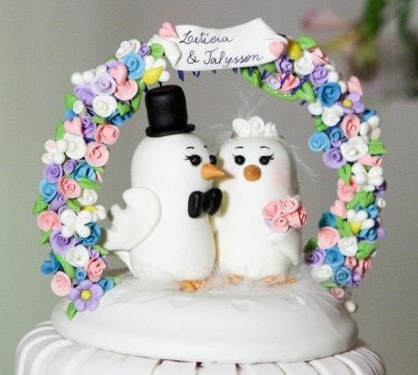 topo de bolo para casamento pombinhos