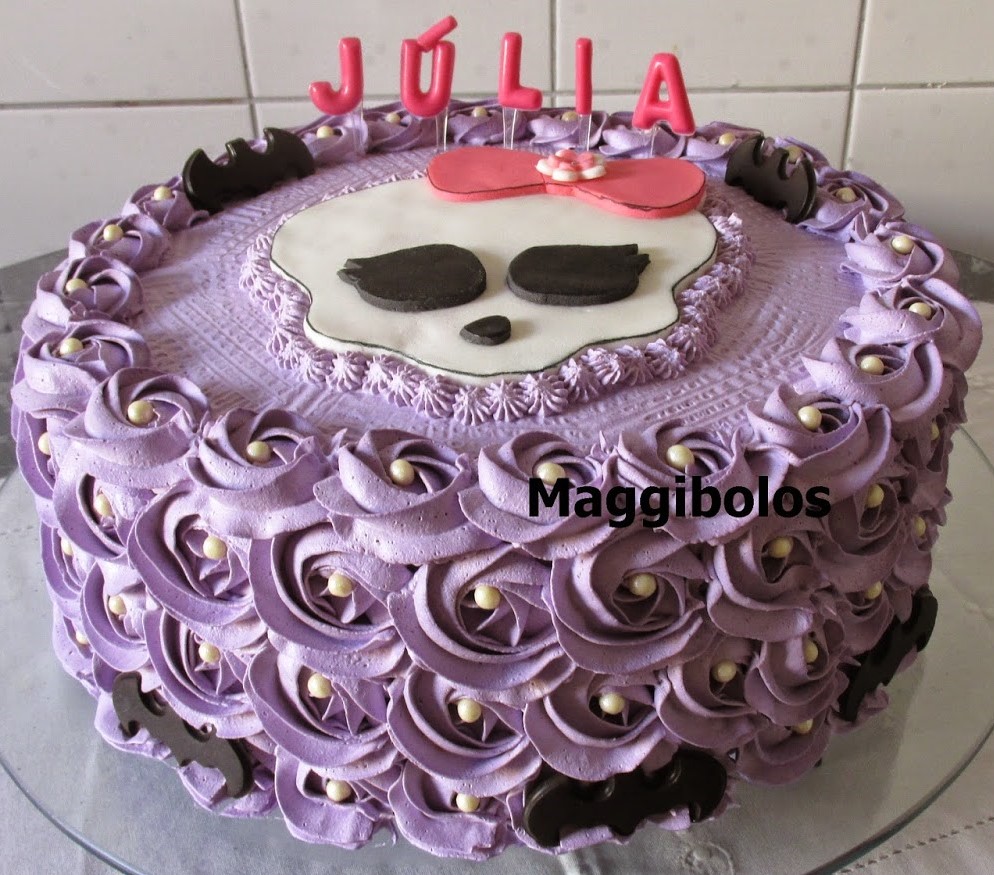 bolo da monster high chantilly