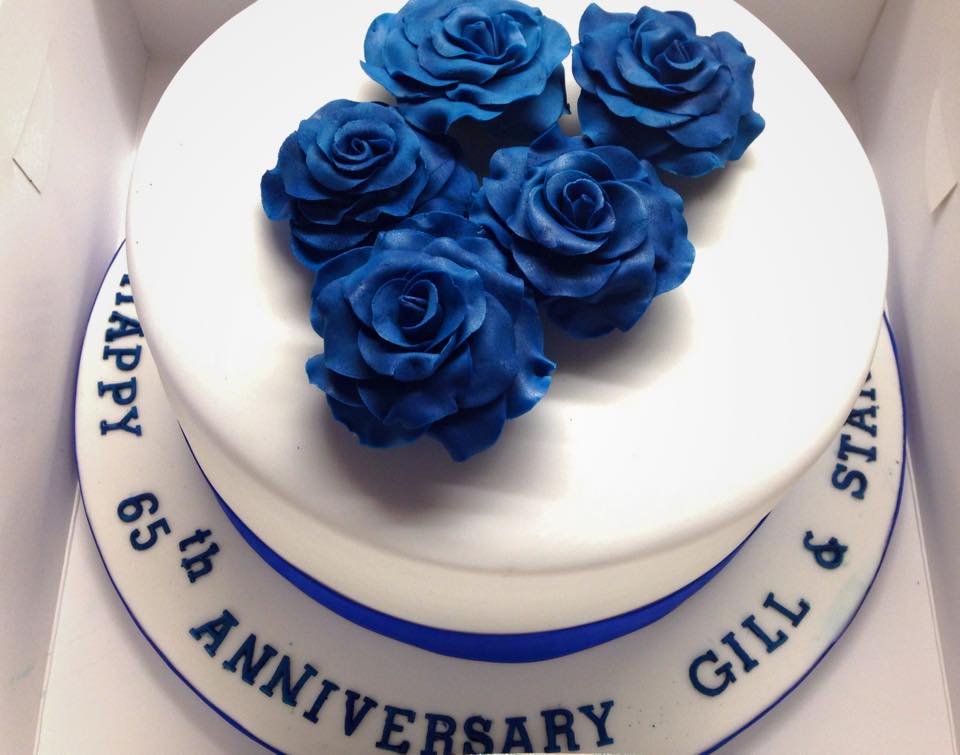  bolo de rosas azul