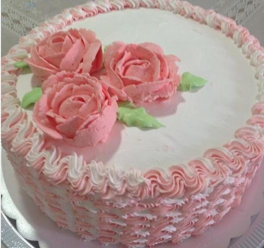  bolo de rosas chantilly