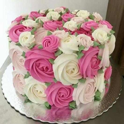  bolo de rosas chantilly