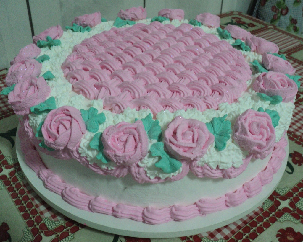  bolo de rosas chantilly