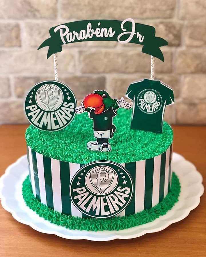 bolo do palmeiras com topo