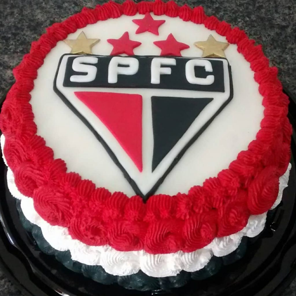 bolo do são paulo feminino